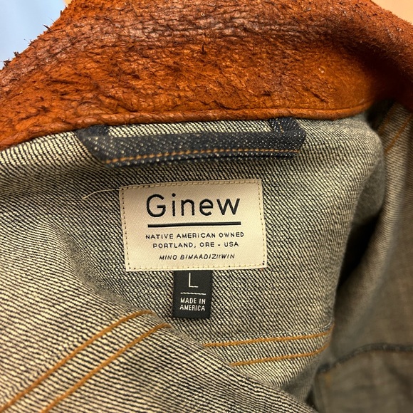 Ginew Thunderbird Jacket with hunted deerskin collar - Picture 2 of 3